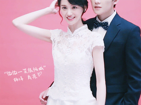 gif 杨洋x郑爽 天啊啊啊啊啊啊啊配一脸 郎颜女貌 两只在一起的画面好