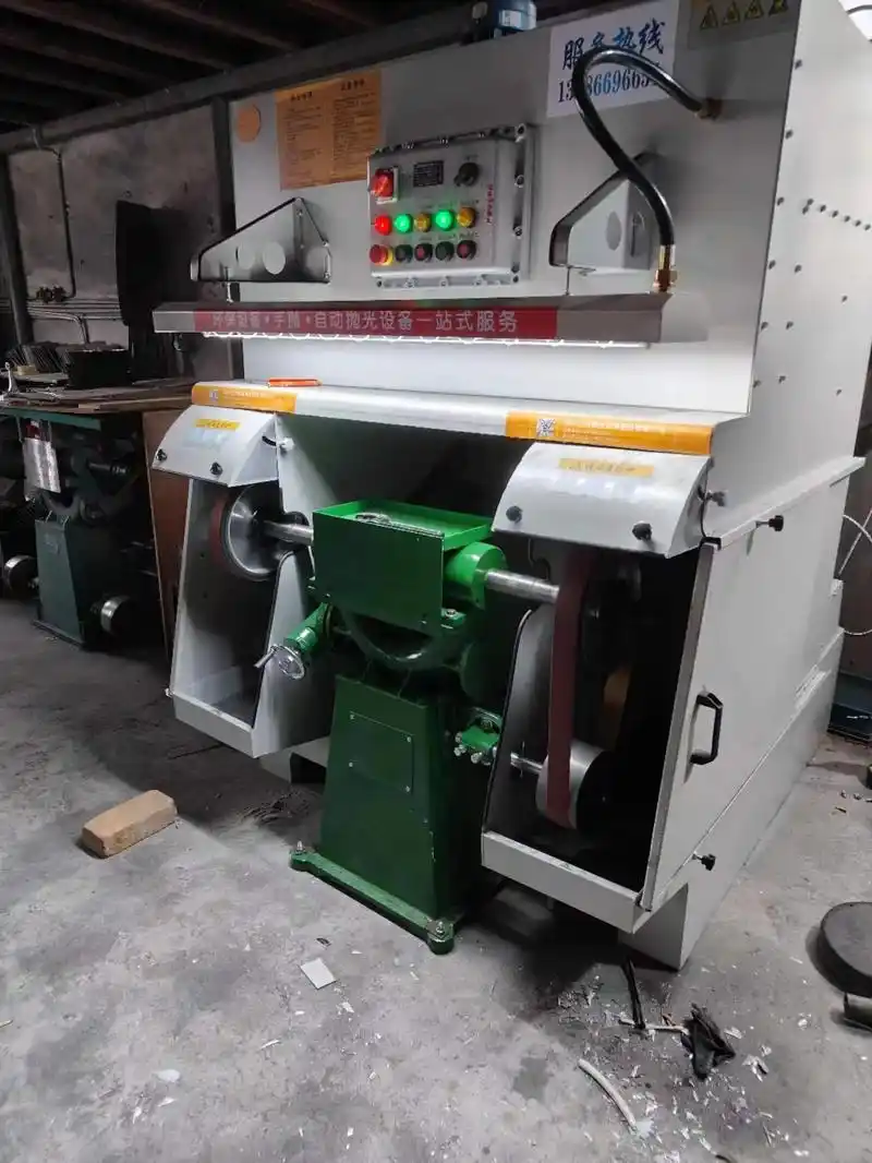 粉尘!危险离得远!#抛光打磨 #打磨 #抛光机 # - 抖音