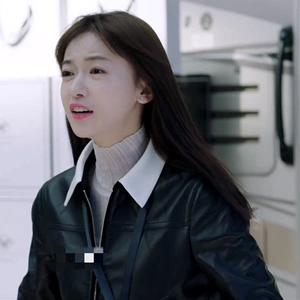 早春正青春吴谨言章小鱼同款衣服女春短款长袖pu皮外套皮夹克皮衣