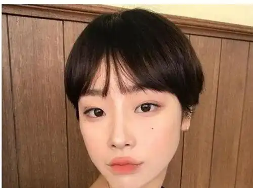 厚头发适合什么短发_短发发型_西子美发网