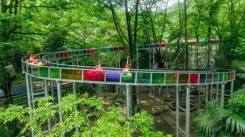 玻璃漂流滑道-大齐旅游