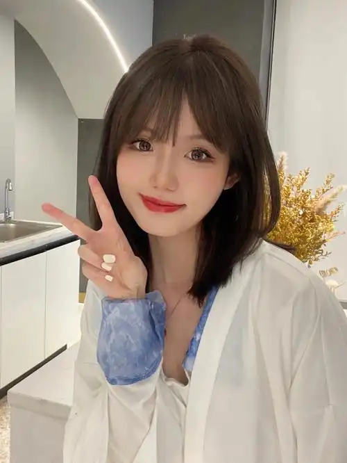 2021最火超减龄锁骨发