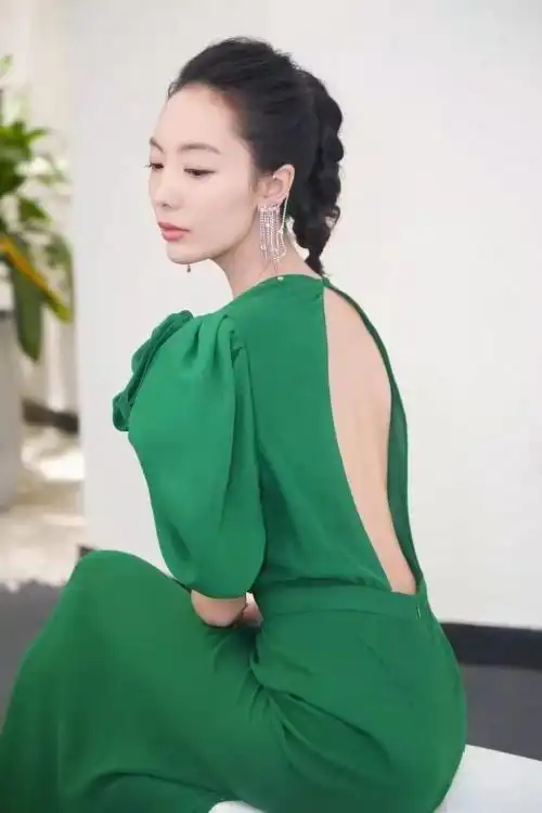 演员陶珞依斩获首届百度文娱人气大赏年度突破女演员大奖