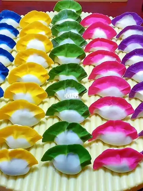 彩色饺子