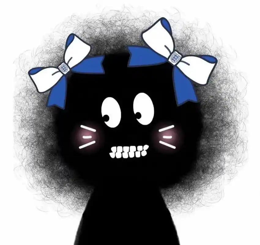 搞怪动漫小黑头像 7715夏日阳光从窗间溜进,悄悄为你温热杯中的水