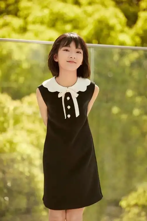 王圣迪做完作业才能走红毯# 今天演员王圣. 来自时尚星icon - 微博