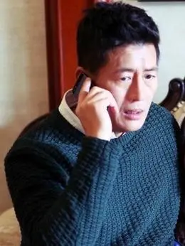 秦勇(高曙光饰演)