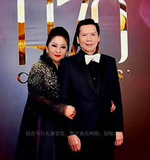 向华强神秘长女露面,气场强大有贵气,拥有律师事务所及影视公司