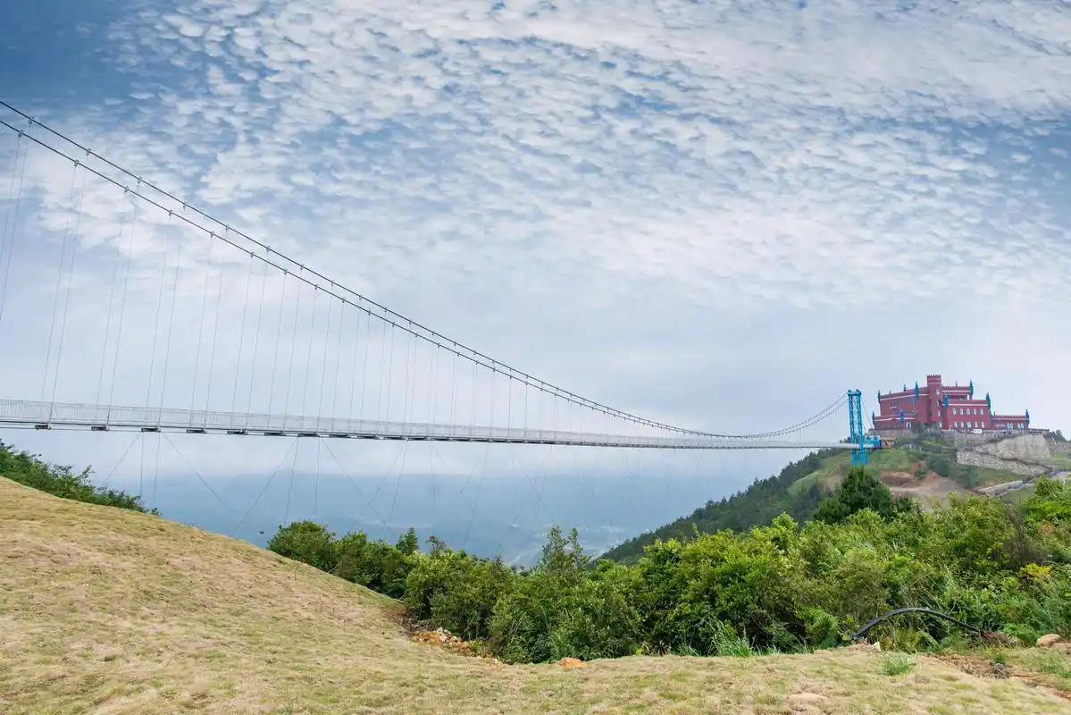 贵州"云上草原",宛如油画的休闲胜地,旅游扶贫下的完美蜕变