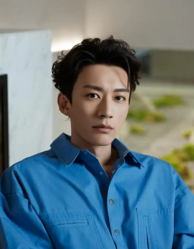 刘学义# 16岁的刘学义,和昨天的刘学义.