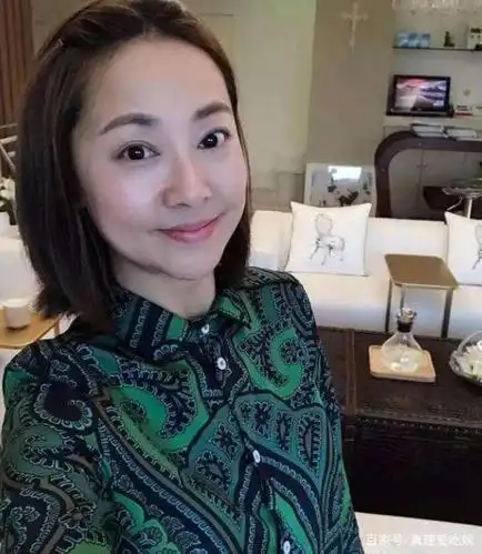 张卫健和张茜的"狗血爱情":2次分手,3次婚礼,无儿无女却幸福至今