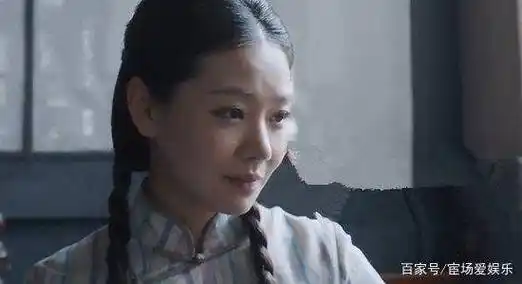 出道十五年零绯闻,美貌不输李小冉,被张嘉译捧了四次终于火了_维维_剧