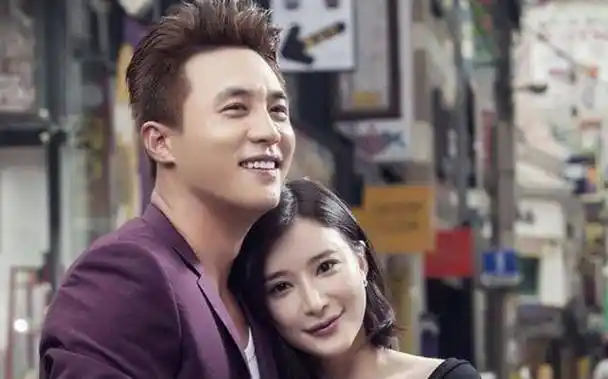 这个女孩的身材十分火辣,有人传她是杜淳和张嘉倪分手的原因.