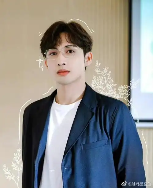 张彬彬说爱意都有迹可循##张彬彬2岁年龄差年上男友##两个人的小闪种