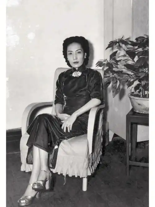 梅兰芳的前任,杜月笙的五姨太,孟小冬