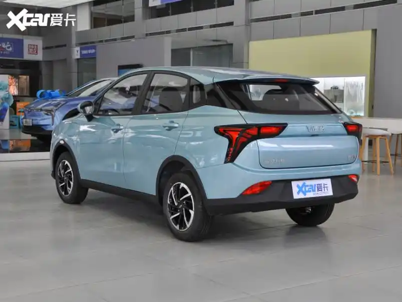 合众汽车2020款哪吒v