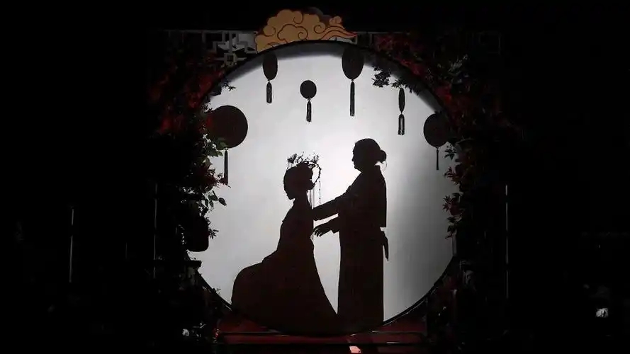 传统中式婚礼"三梳礼"