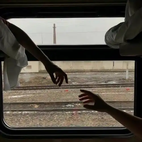 好看的朋友圈背景图02