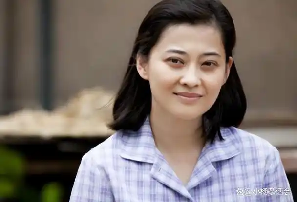 一碗水永远端不平梅婷看女儿的眼神折射出多少二胎家庭的无奈