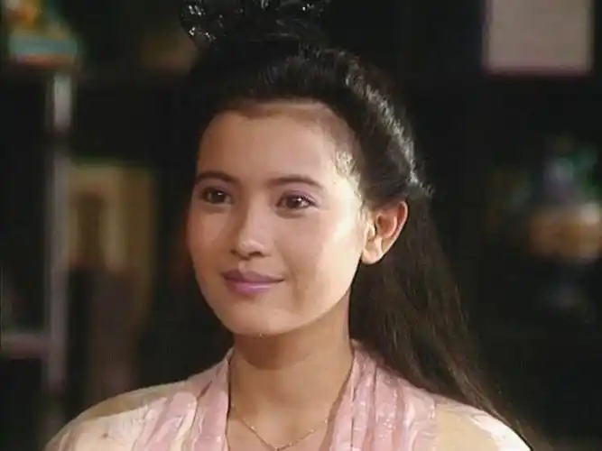 蓝洁瑛为何选择在复出时公布自己被性侵的真相