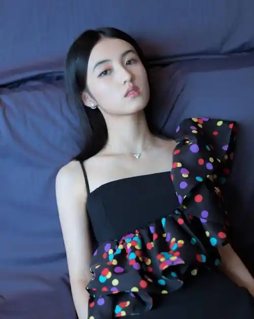 盘点8位"00后"女演员,谁最受欢迎?谁的星途最灿烂?_分析_潜力股_作品