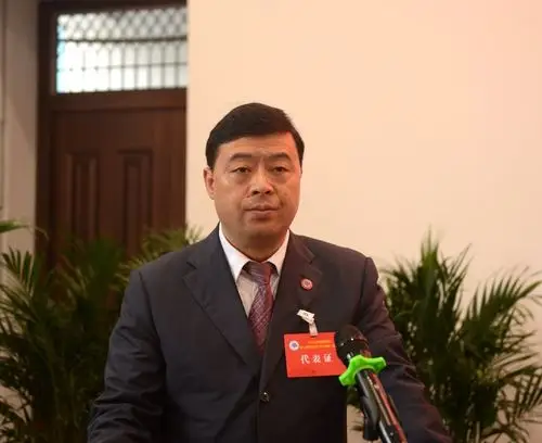 吕国富强调,今后五年,面对高等教育迅猛发展的大好形势,面对高校之间