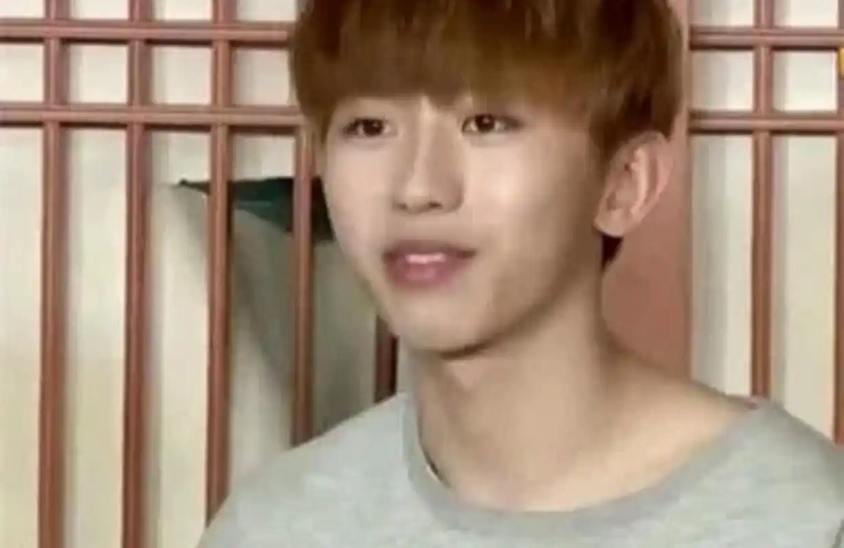 张彬彬有女朋友,而且两人关系很好很稳定.