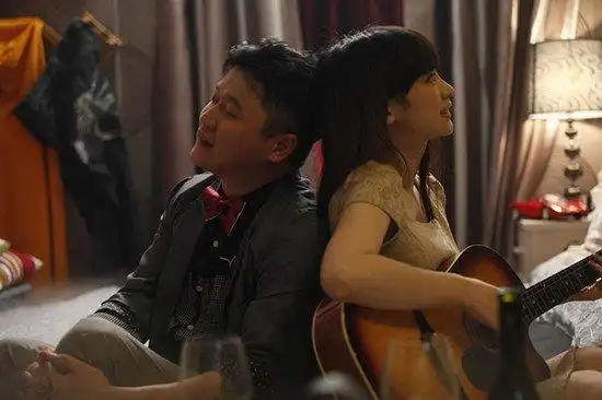 柳岩肖央首度携手 微电影《灰机灰机》起飞