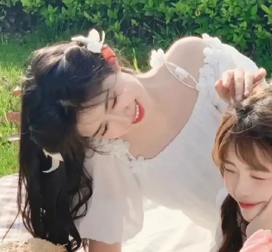 颜值高的闺蜜头像