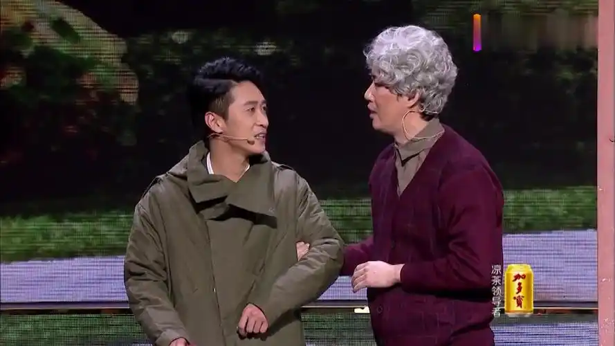 王宁借艾伦女朋友回家过年,开心麻花的这部经典小品,你看过吗_哔哩