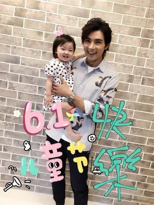 贺军翔承认街边拥抱辣妹!亲自还原现场,第一反应是跟老婆解释