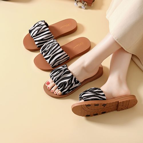 拖鞋时尚一字沙滩仙女百搭尚外平底外穿防滑一字拖