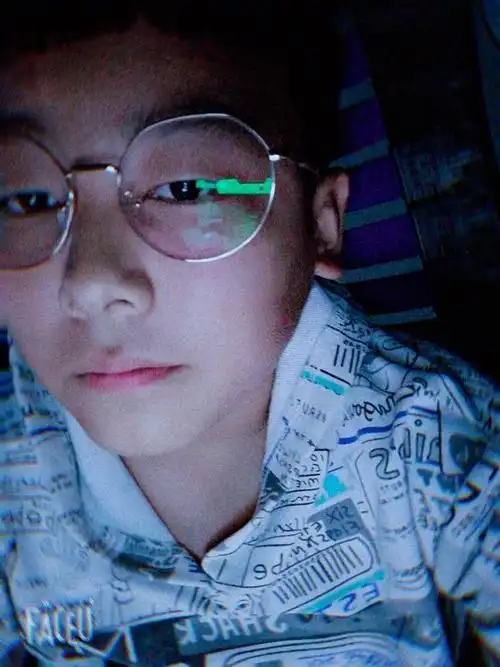 15岁少年打卡第一天体重110 身高160