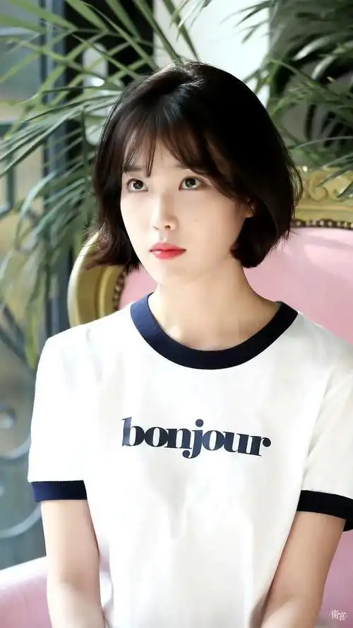 李知恩#iu#美图41|iu|模特|李知恩(韩国演员)_网易订阅