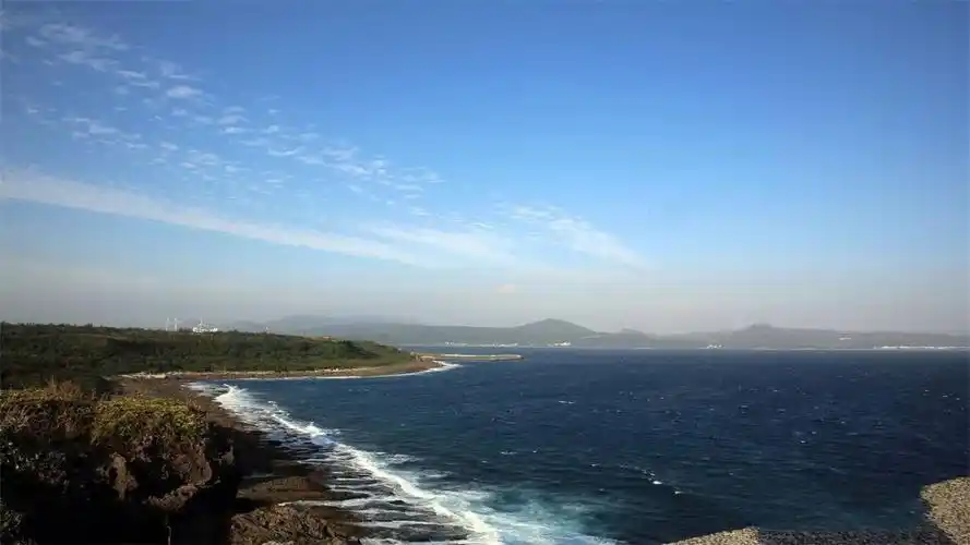 台湾海峡最窄处才130公里,能修建大桥吗?专家是这么说的