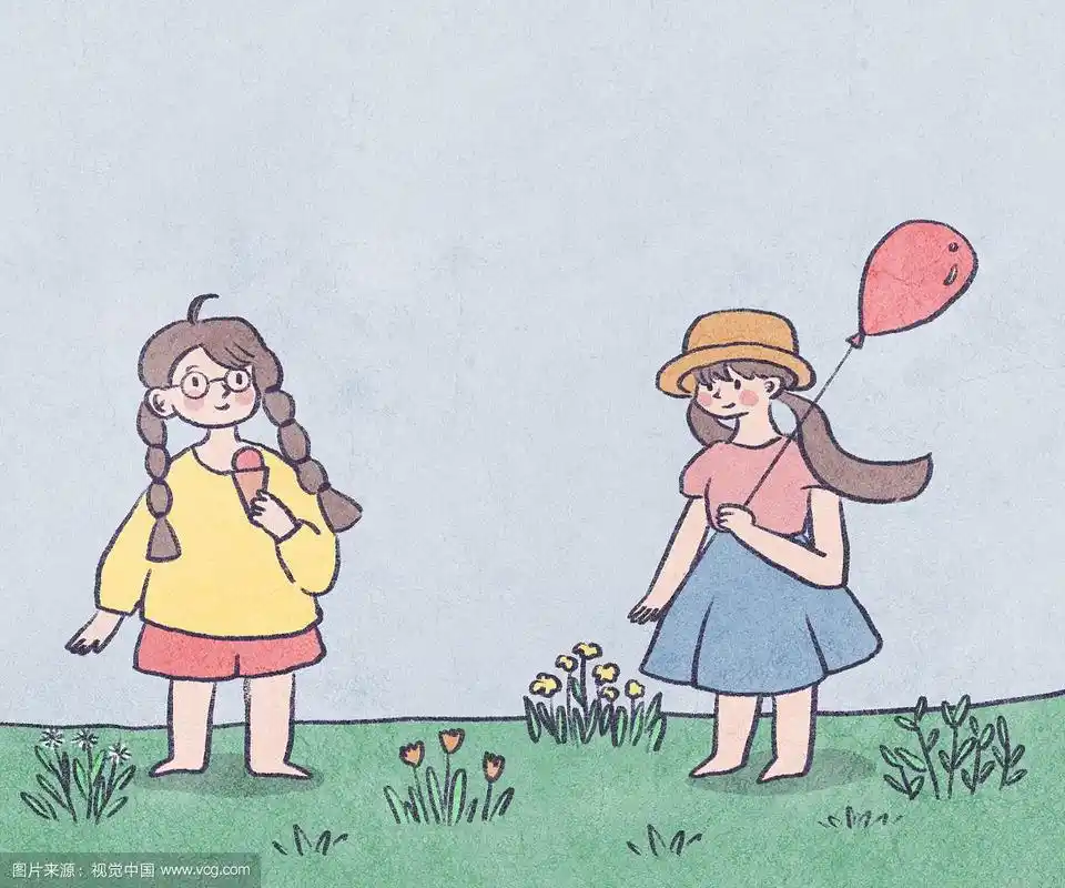 两个可爱的小女孩站在草地上的背景