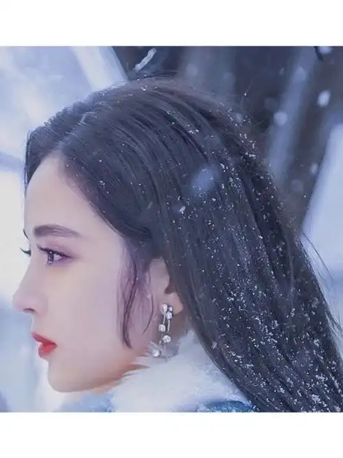 侧脸影响颜值女明星绝美侧颜杀杨幂热巴……被谁美翻了