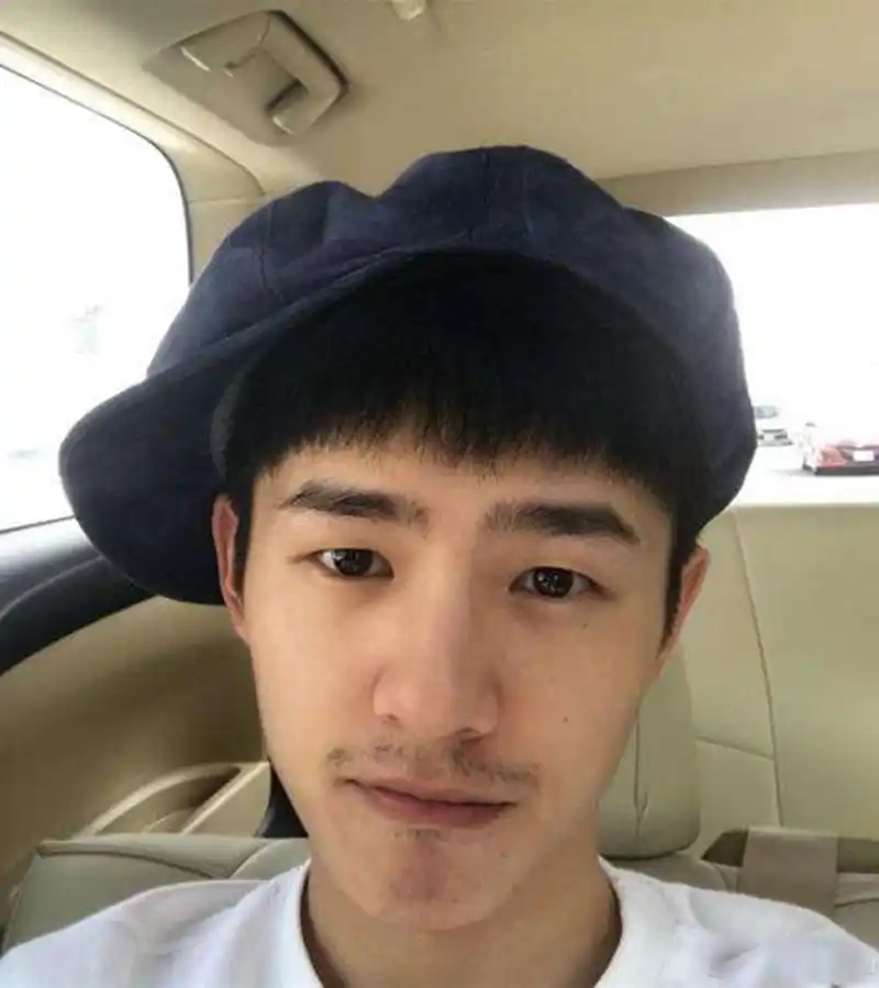 让方脸不方修出圆弧的下巴,让刚硬霸气变得温和易相处国/方字脸型太刚