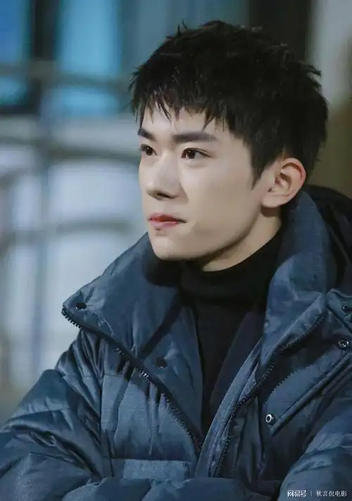 小北就是他的影子,看过《少年的你》,才知道易烊千玺经历了什么