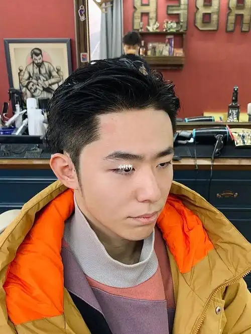 女生喜欢男生发型?韩式背头造型