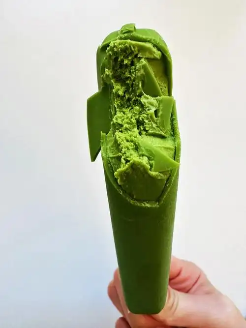 抹茶控的我止不住啊这厚实脆皮直戳心脏里面的抹茶雪糕真的一级无敌