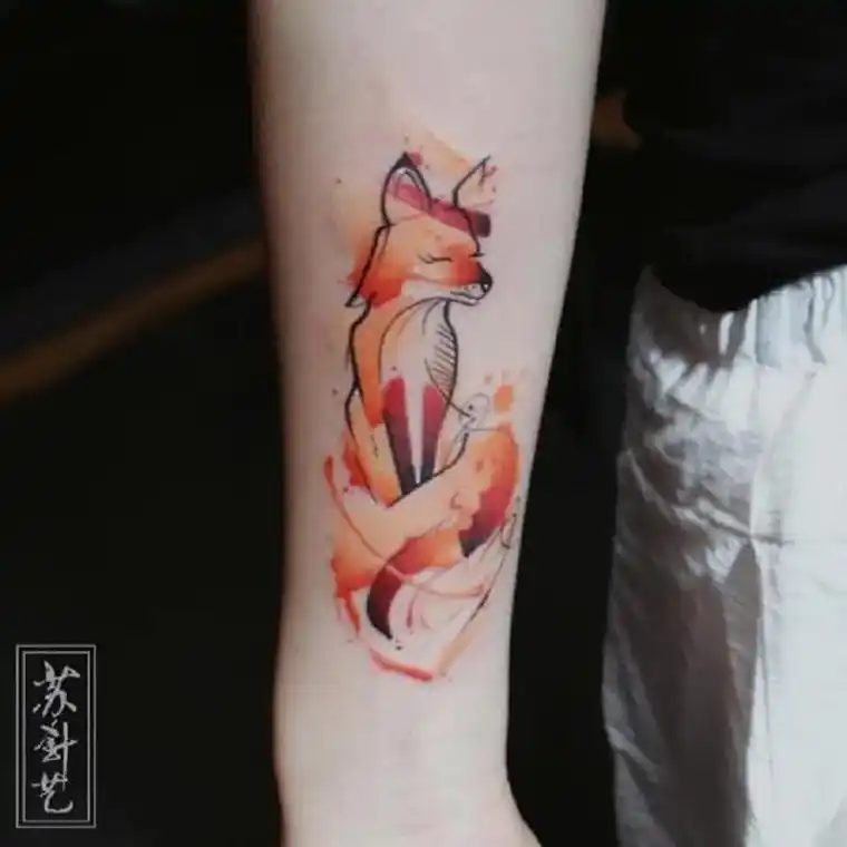 狐狸纹身在各种文化中都有着不同的意义