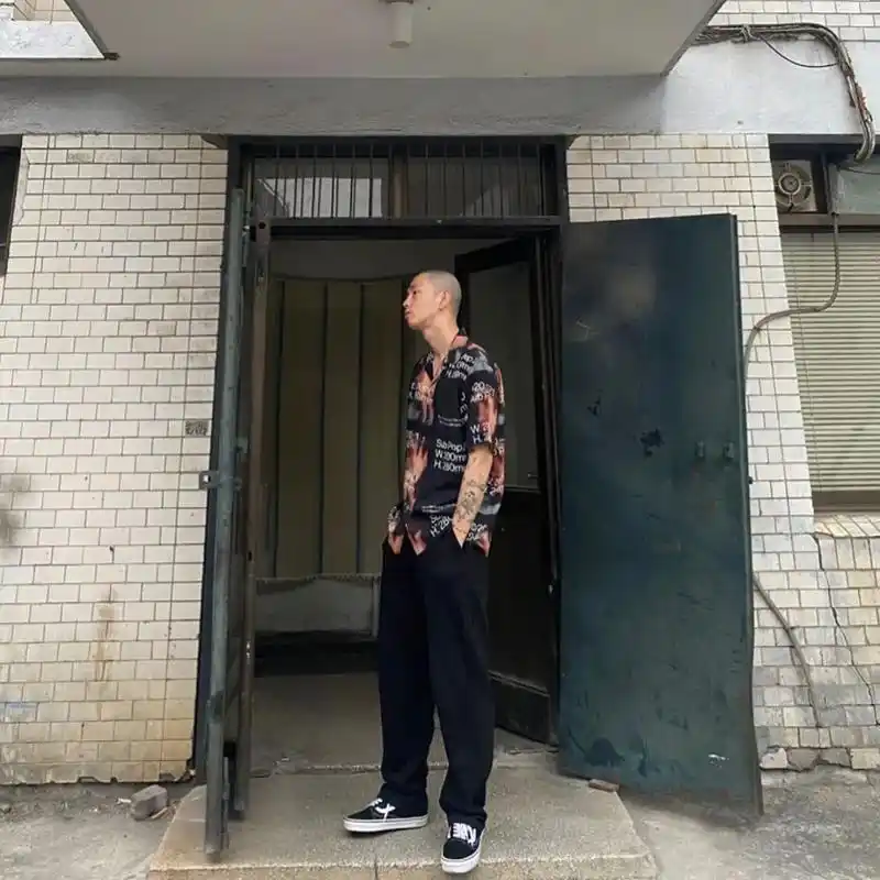 陈冠希近照被嘲"光头强",童年男神也经不起寸头的考验了?