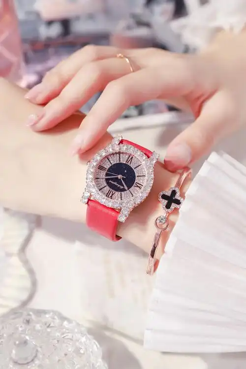 手表女款时尚大气