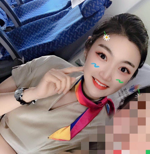东海航空乘务员天团正式"出道"_旅客