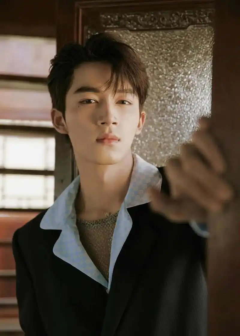 男明星中国内地男演员王星越##男明星#王星越 - 抖音