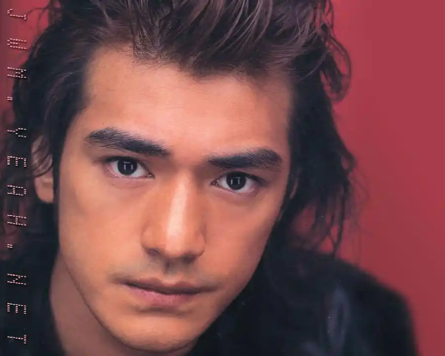 金城武年轻时帅气照片