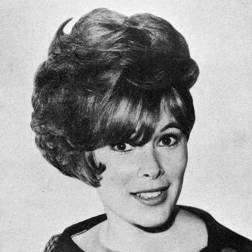 老照片六十年代的时尚发型5