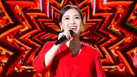 云朵又火了,把这首5年前的老歌唱的再度爆红,不愧是专业歌手