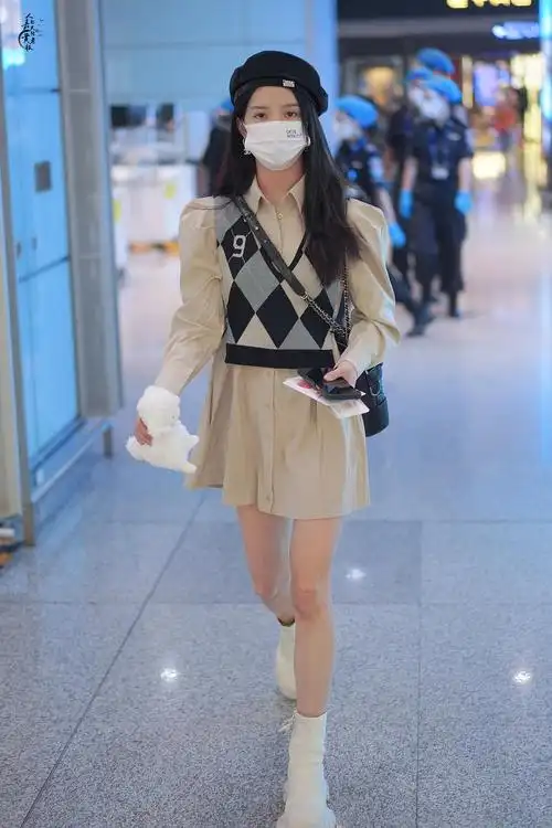 刘些宁0815北京出发